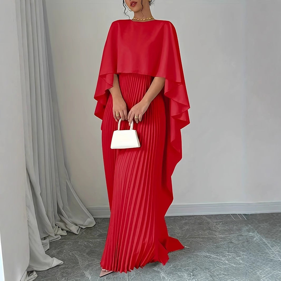 Celéna | Elegantes Maxikleid mit Cape und Faltenrock